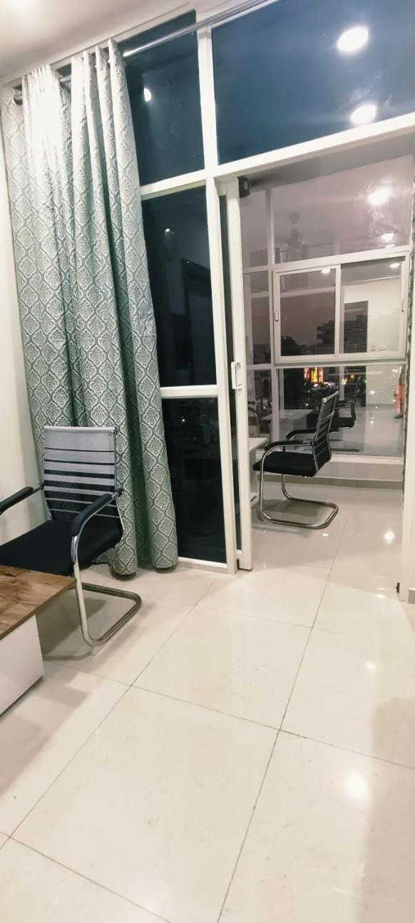 Hotel Vaishnavi Grand Mirialguda Bagian luar foto